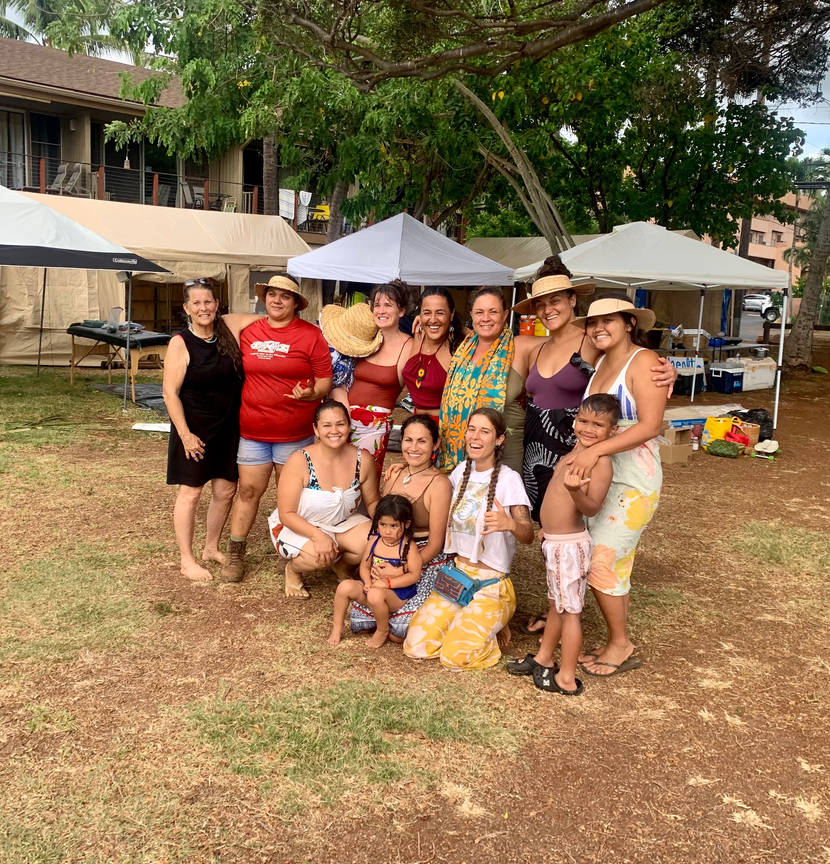 Kiʻi with wāhine and kamaliʻi from her community on Maui.